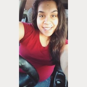 Meet your Posher, Veronica